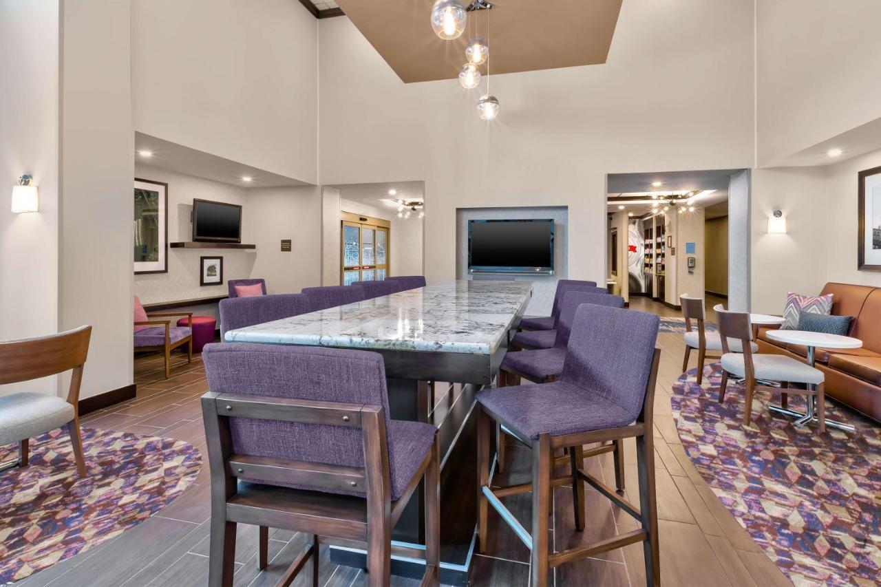 Hampton Inn And Suites Flint/Grand Blanc Buitenkant foto